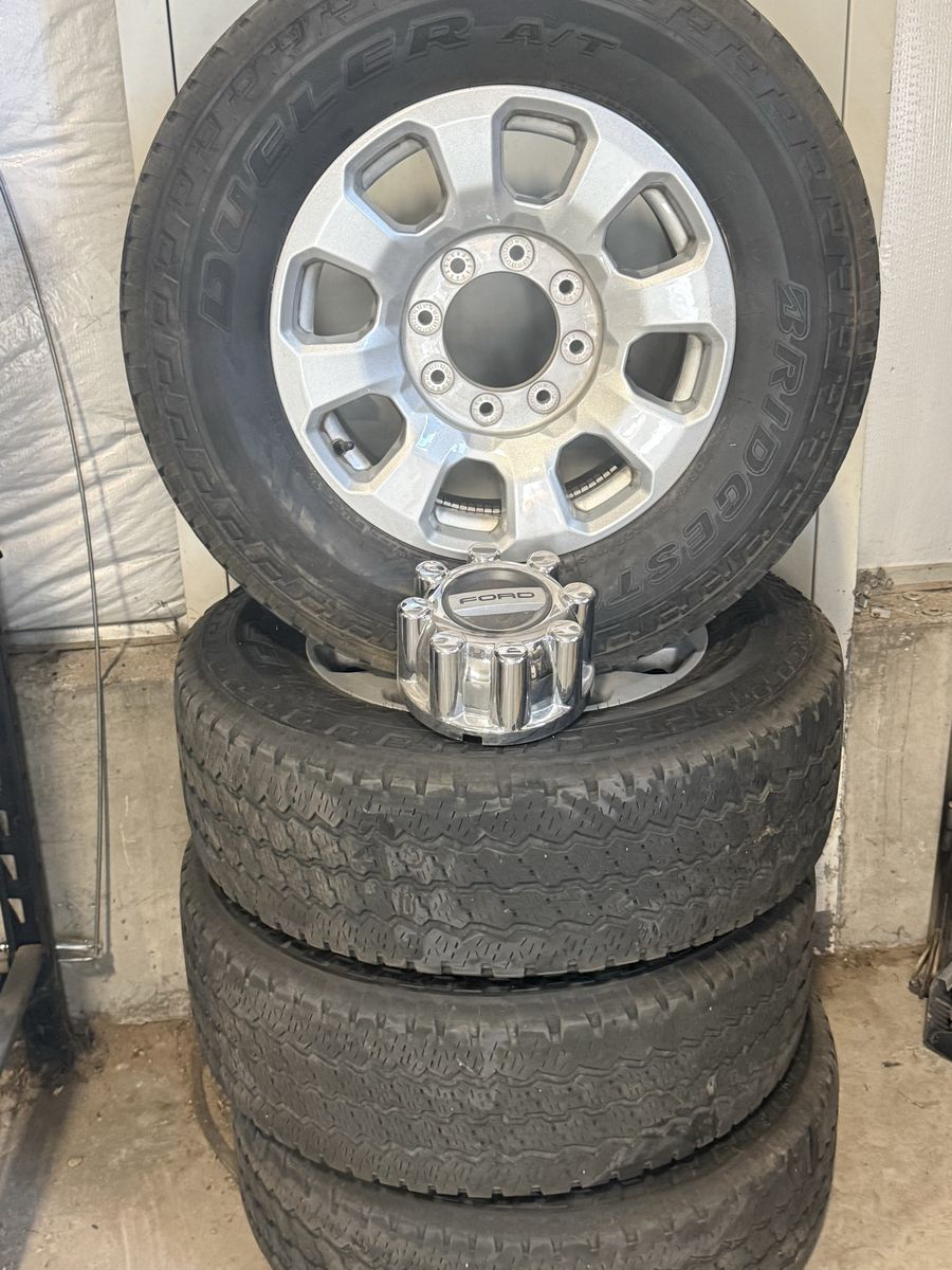 2024 Superduty tires with rims