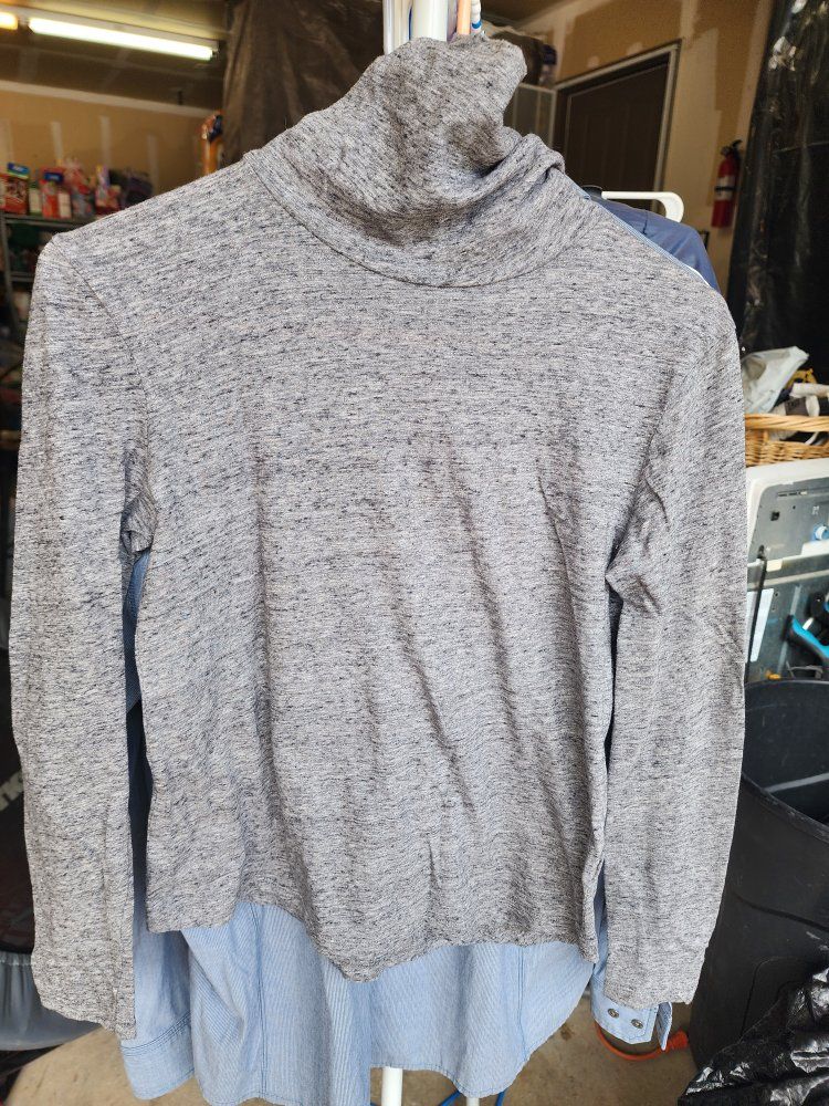 Madewell lightweight turtleneck size XS