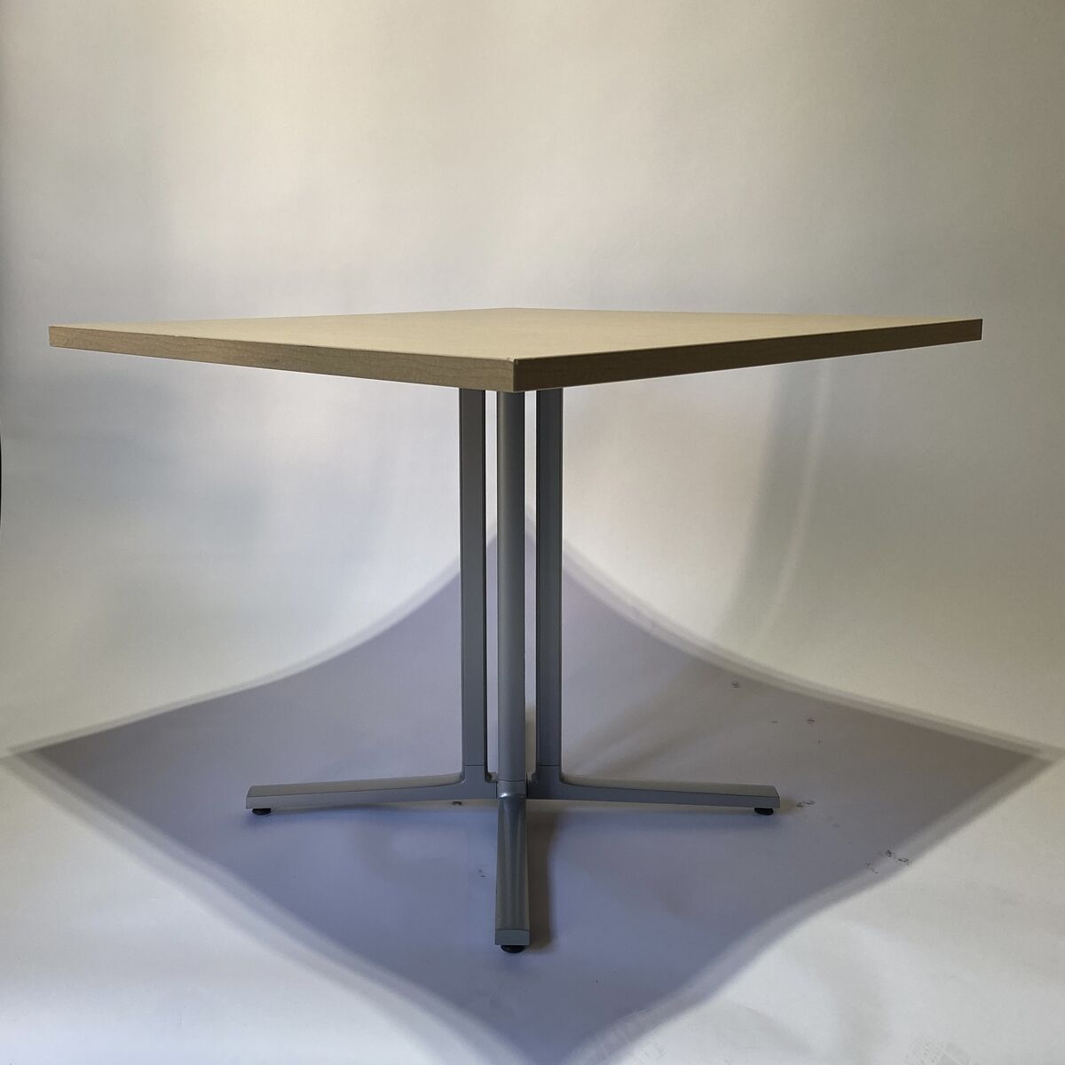 Square Herman Miller Everywhere Table