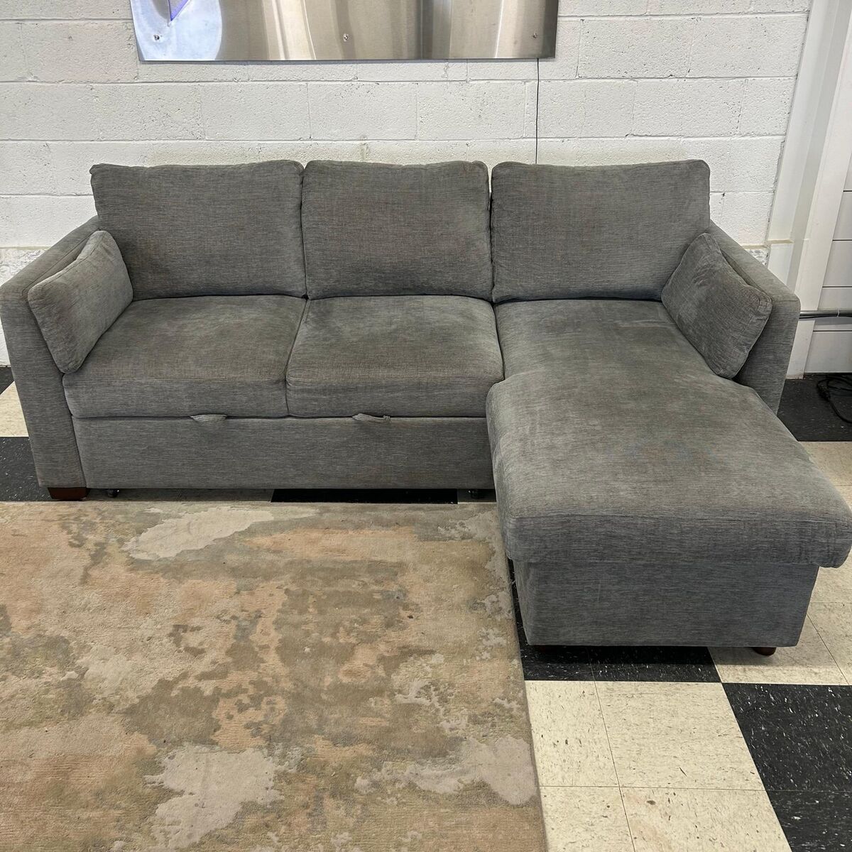 COSTCO CODDLE LUKE FABRIC SLEEPER SOFA W/ REVERSIBLE CHAISE AND STORAGE, GRAY!!