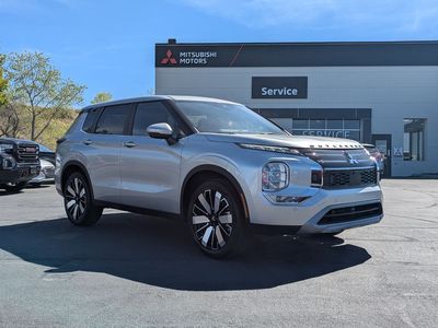 2026 Mitsubishi Outlander SE