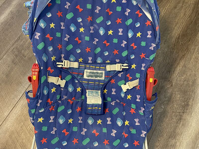 Baby Bouncer Seat (Vibration & Music Capabilities)