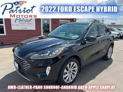 2022 Ford Escape Titanium