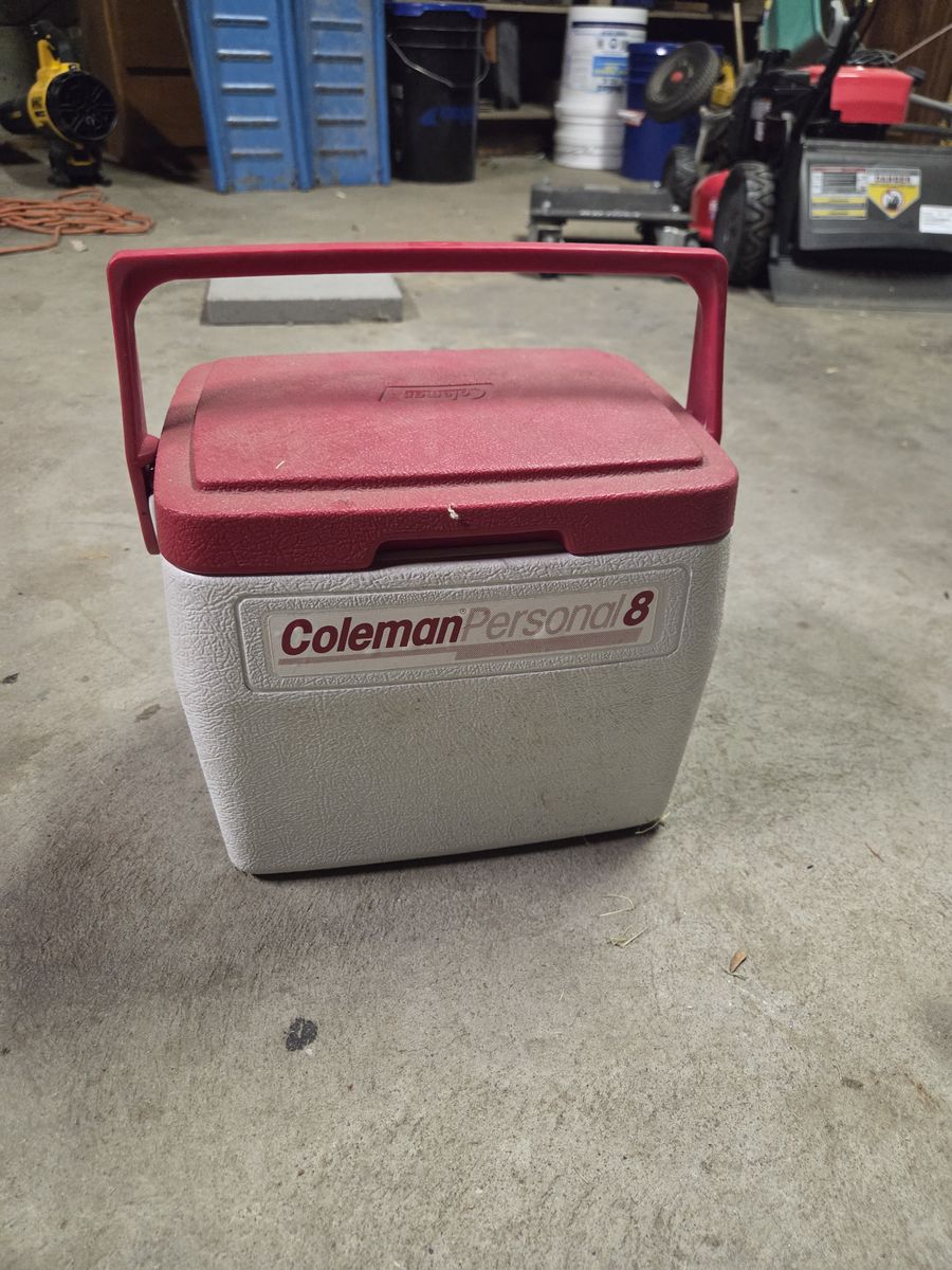 Coleman cooler 8