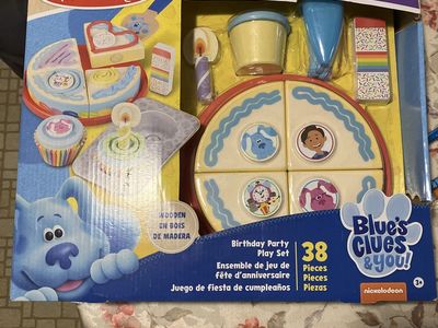 New Melissa & Doug Blue's Clues & You! Wooden Birthday Party Play Set - 38 Pieces