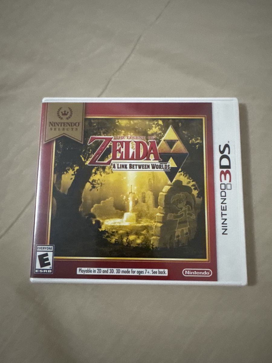 The Legend of Zelda: a Link Between Worlds (3DS)(New)