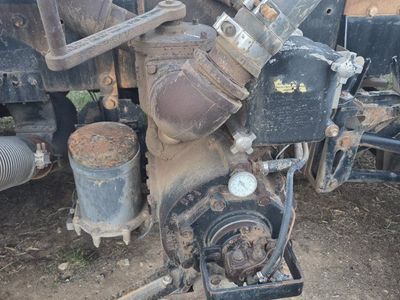NVE vacuum pump
