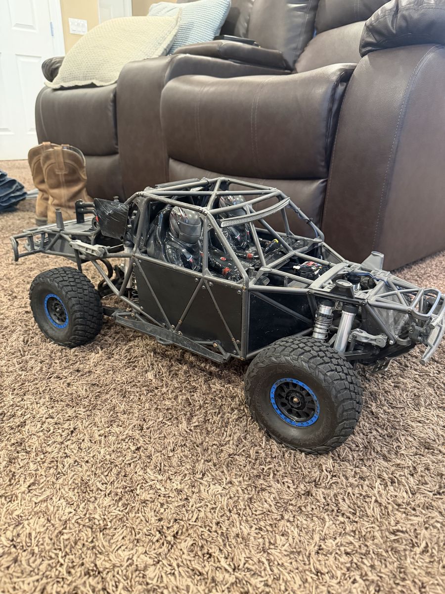 Traxxas UDR
