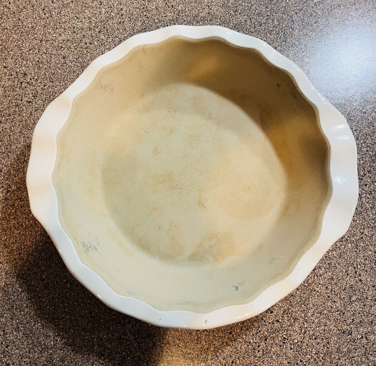 The Pampered Chef 11" Deep Dish Baker Pan