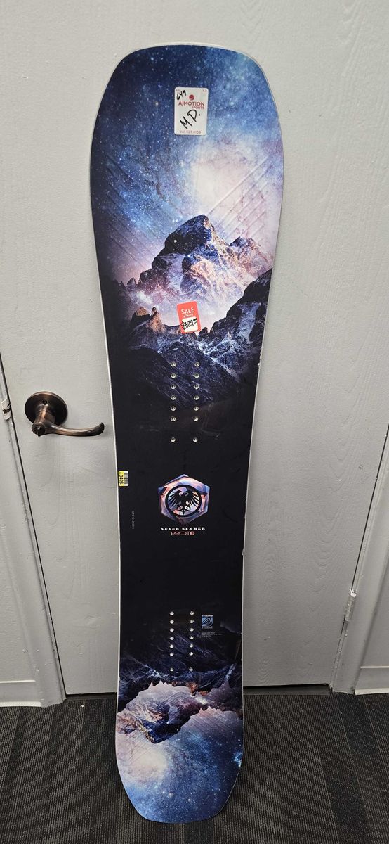 Never Summer W's Proto Type 3 151cm Snowboard - Lightly Used (2026)