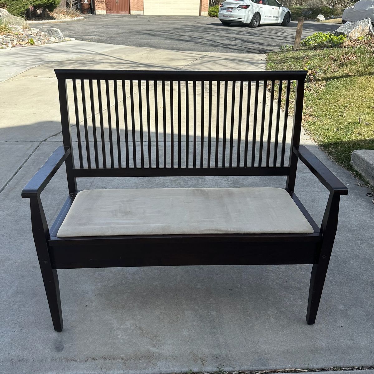 Wood Entryway Bench with Cushion