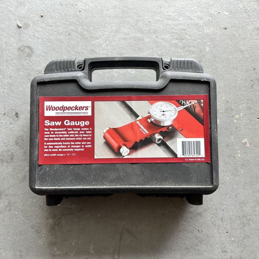 Woodpeckers Saw Gauge Precision Blade Alignment Tool for Table Saws with Dial Indicator