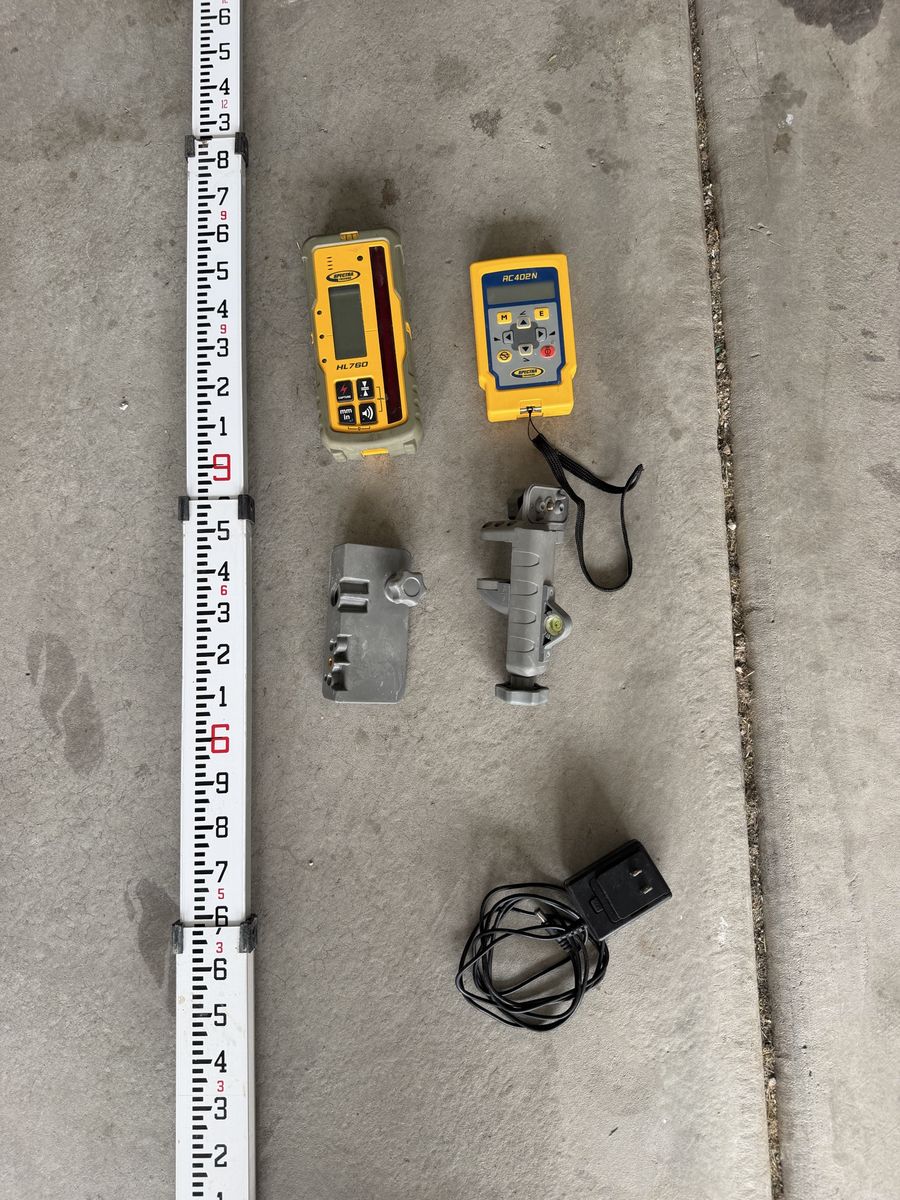 Main image 3
