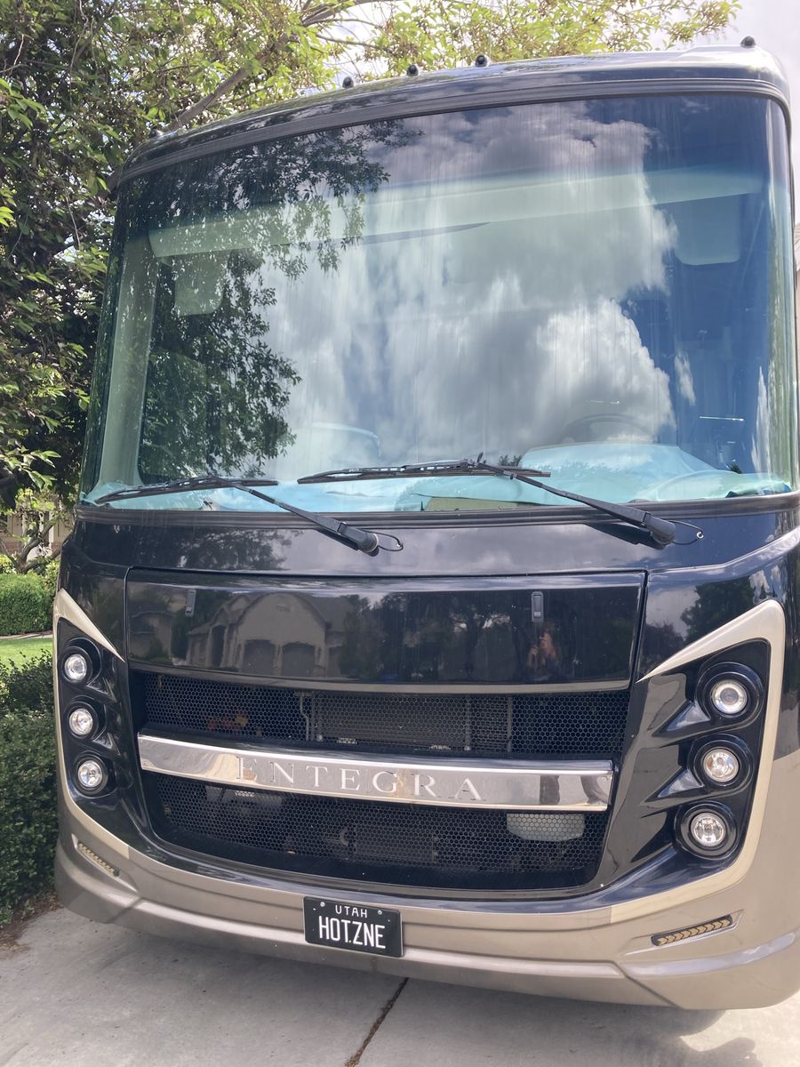 2019 Entegra Emblem 36U