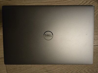 Dell Precision 5570 laptop 15.6 i9-12900H 512GB 32