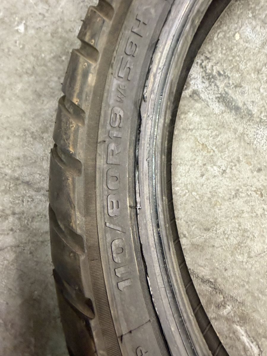 Avon Distanzia Motorcycle Tire
