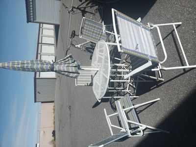 patio set