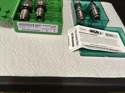 .243 REM Redding neck sizing die set and Lee full length set