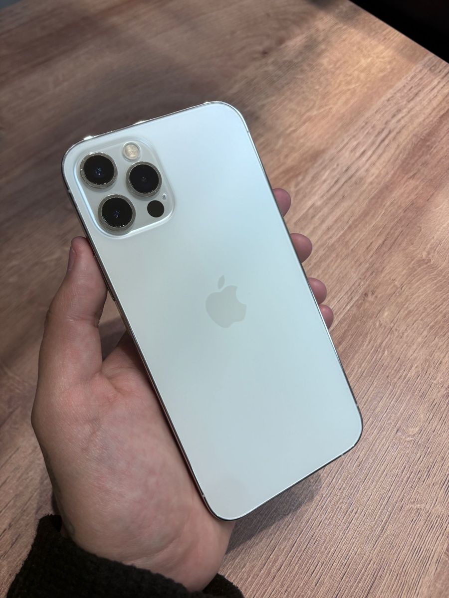 Iphone 12 Pro Max - 512GB - Unlocked