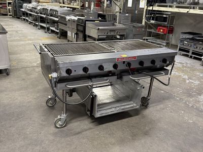 Commercial Propane gas Magi Cater BBQ Broiler In excellent condition ,Price reduced was $3200 special summer sale for $2750