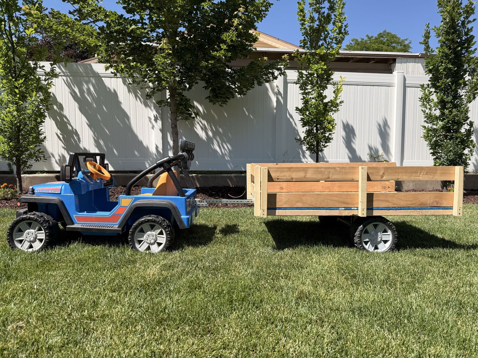 Retro Jeep Power Wheels and Trailer