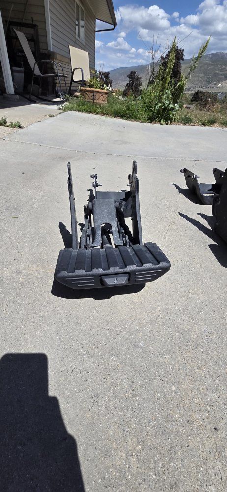 2020 Ford F-150 side bed steps with mounts (fits 2020, 2019, 2018, 2017, & 2016 F-150's)