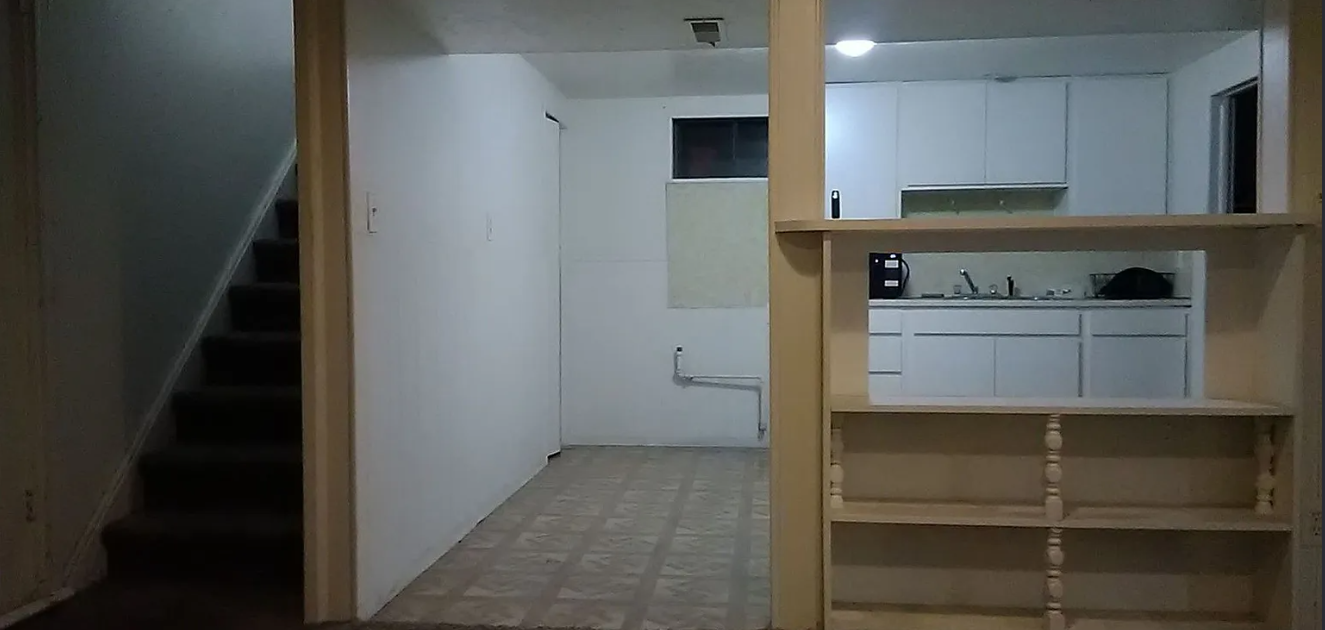 Main image 10