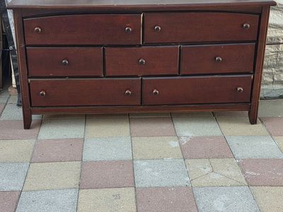 7 Drawer Dresser