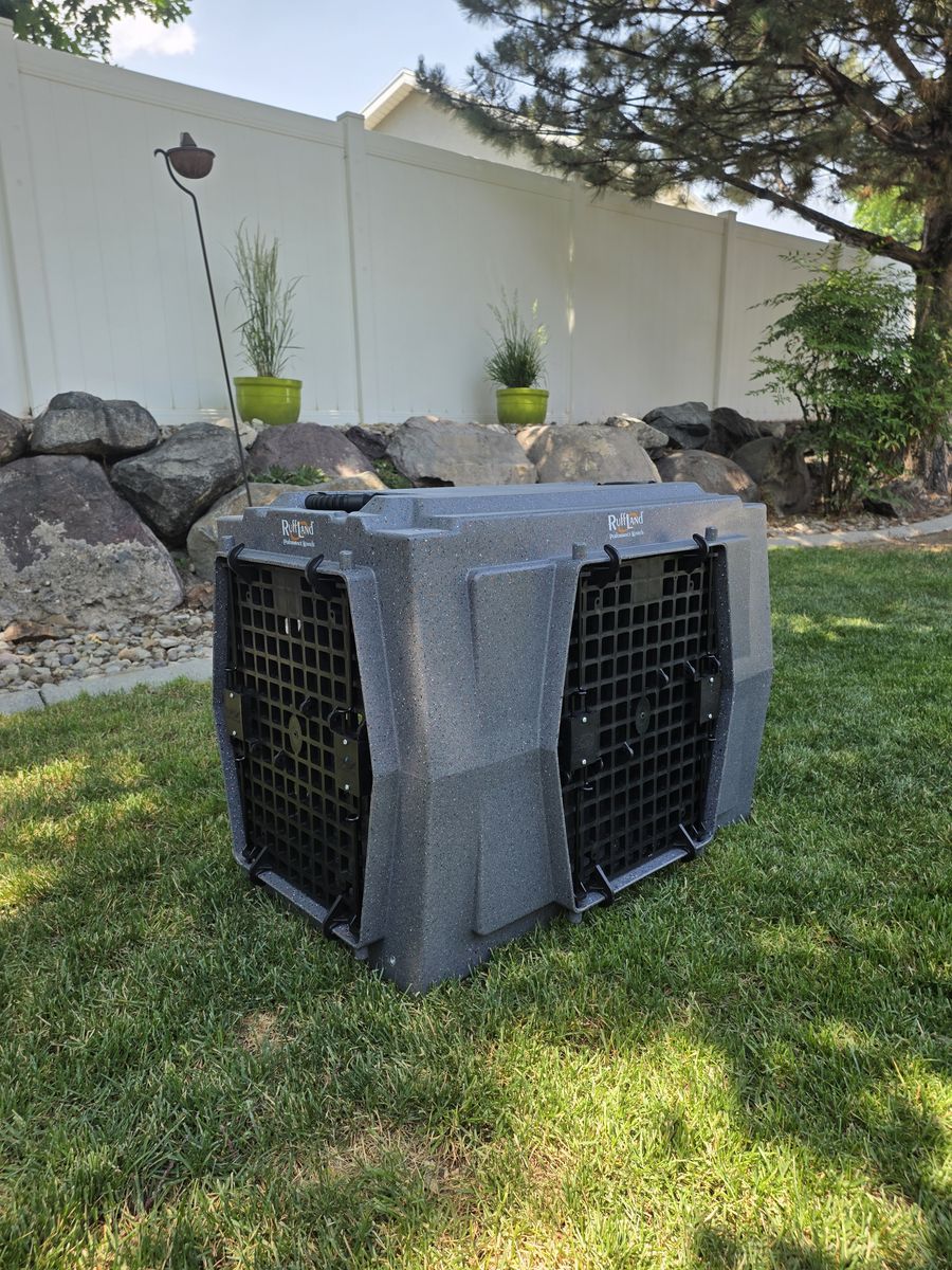 Ruffland Intermediate 2 door Kennel
