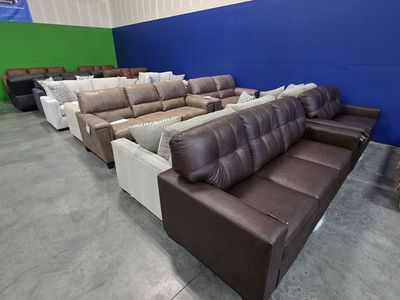️ Brand-New Sofa and Loveseat Sets – Starting at $890