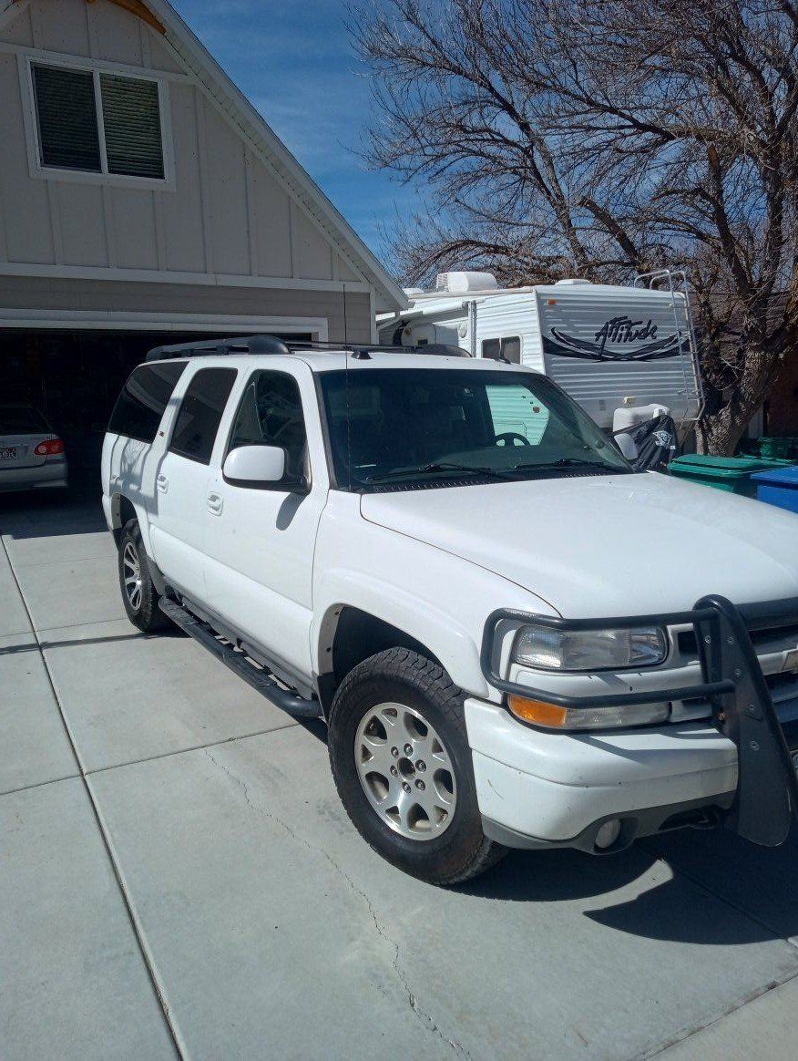 2005 CHEVROLET SUBURBAN 1500 Z71