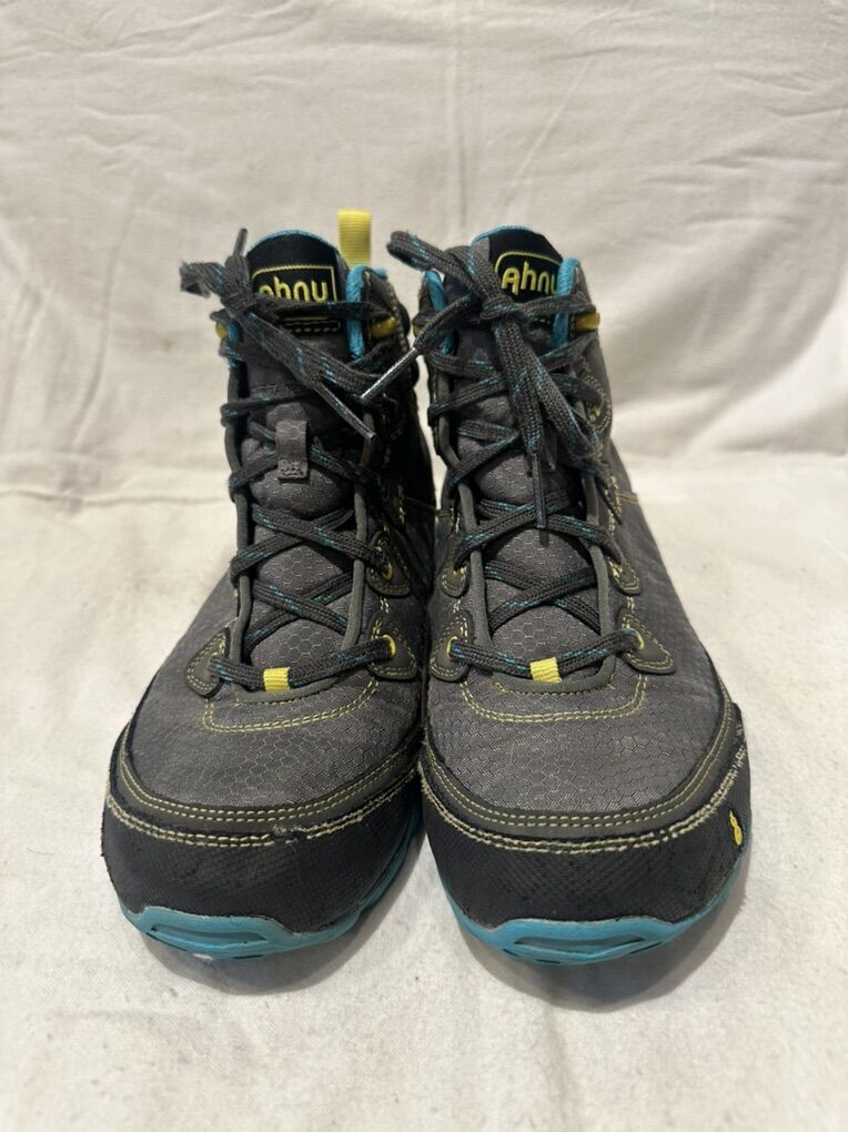 Ahnu Women’s Size 9 Gray Wtrprf Hiking Boots