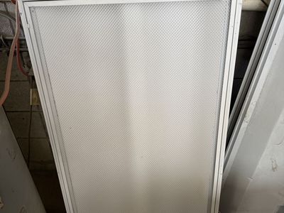 2’x4’ drop ceiling light fixtures