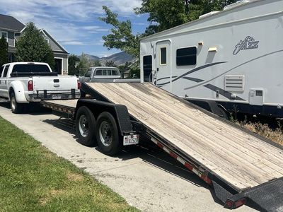 2020 Kaufman 22’ equipment tilt deck