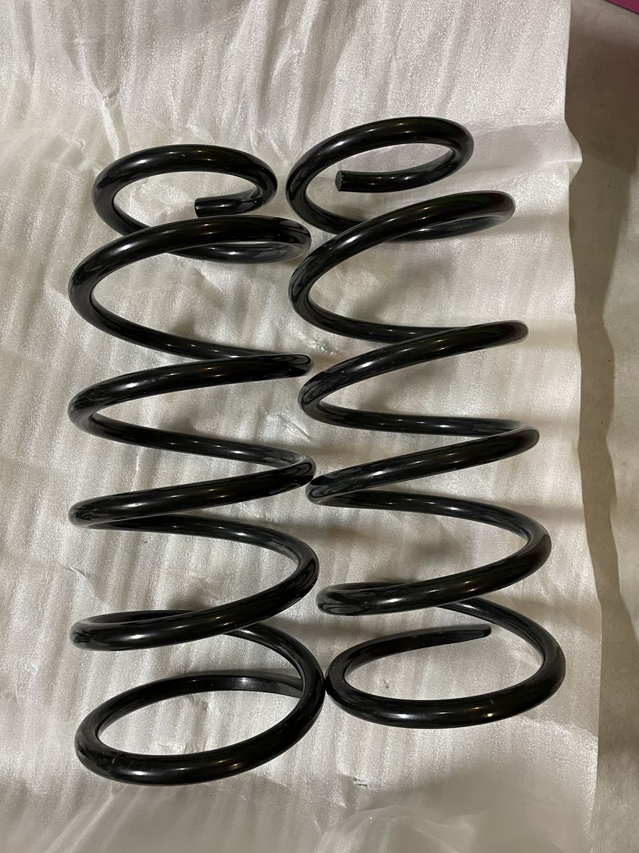 OEM Toyota 4Runner Front Coil Springs (Pair) - 200 Miles - $50 (Or $300 Full Package)