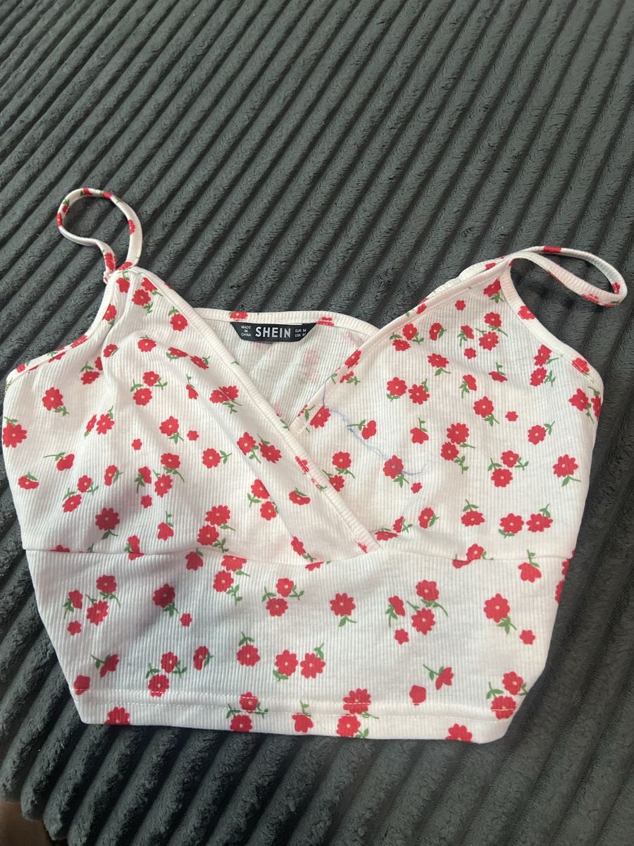 SHEIN Red Floral Print Ribbed Cami Crop Top Size Medium