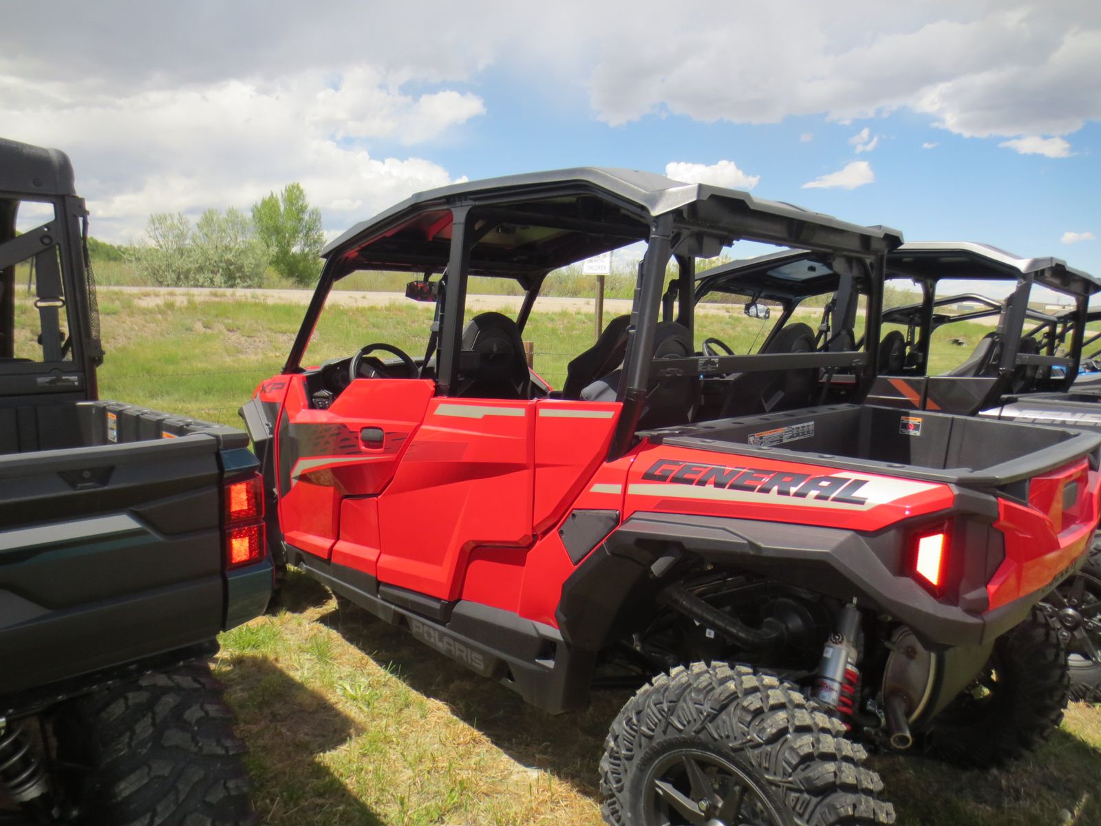 2025 Polaris General XP 4 Ultimate