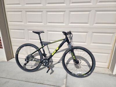 GT Karakoram bike 29"wheels