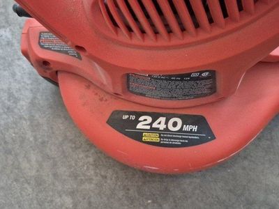 Black & Decker Leaf Hog Blower/Vac 240 MPH Electric Leaf Blower