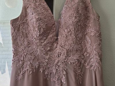 Ladies Elegant Formal Dress