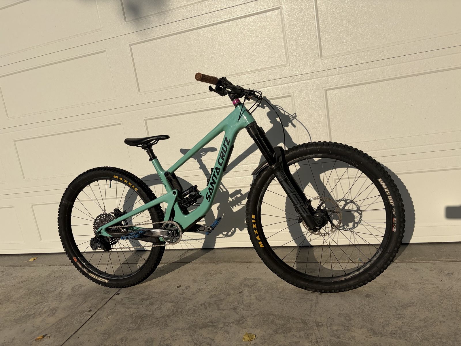 SANTA CRUZ Megatower C Large Enduro Mountain bike