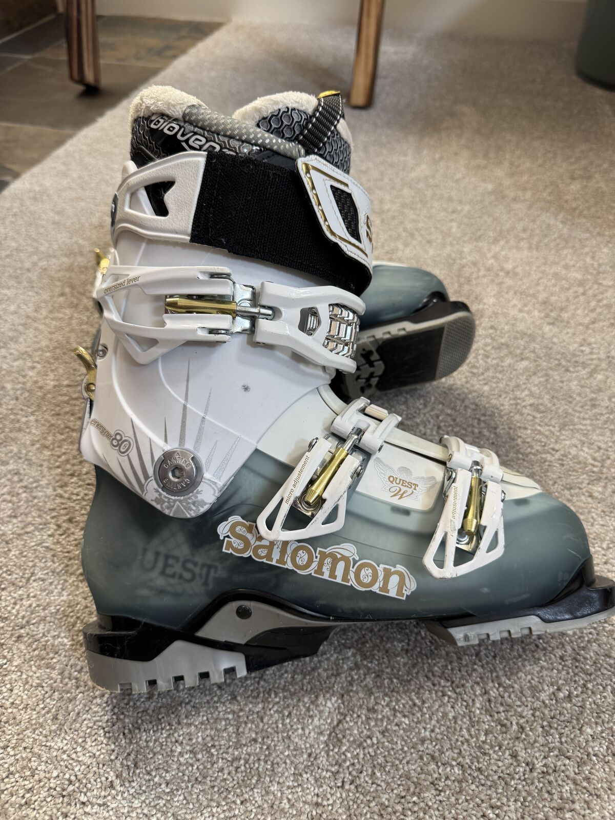 Women's Salomon Quest 90 Ski Boots – Performance Fit, Great Condition