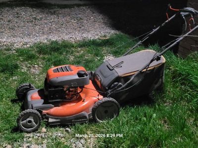 Husqvarna lawn mower AWD drive