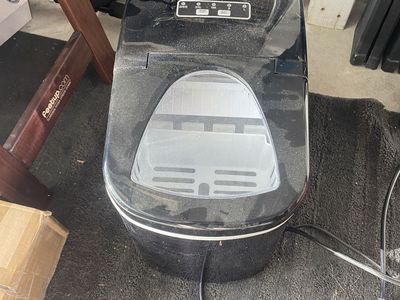 Ice machine