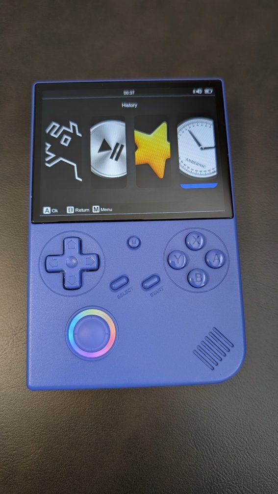 Anbernic RG40XXV Handheld Retro Gaming Console - GC Purple, Portable Emulation Device
