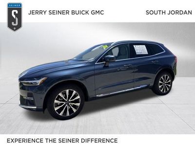 2023 Volvo XC60 B5 Plus Bright Theme