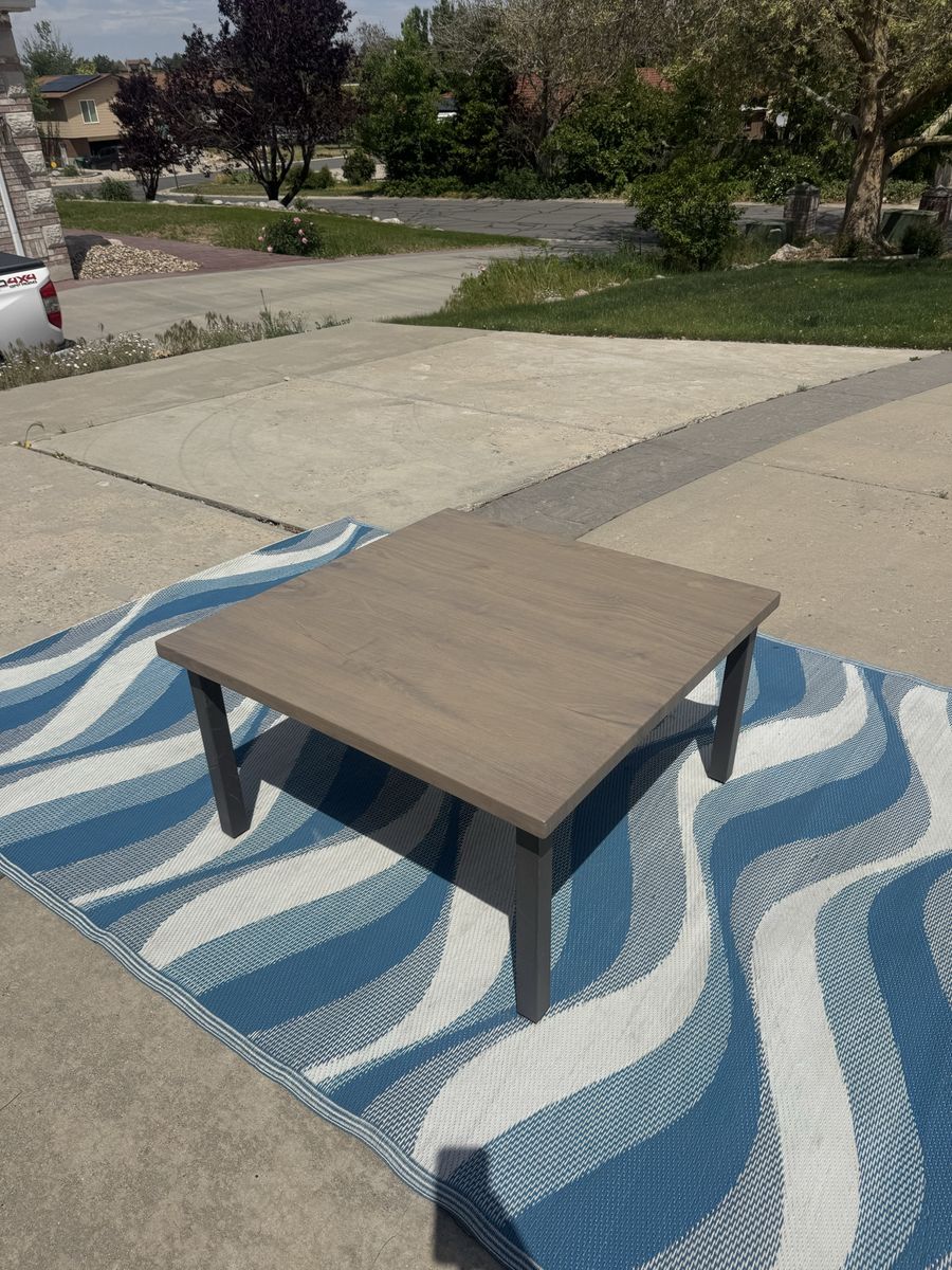 Hampton Bay Coffee Table Patio Indoor/Outdoor Table