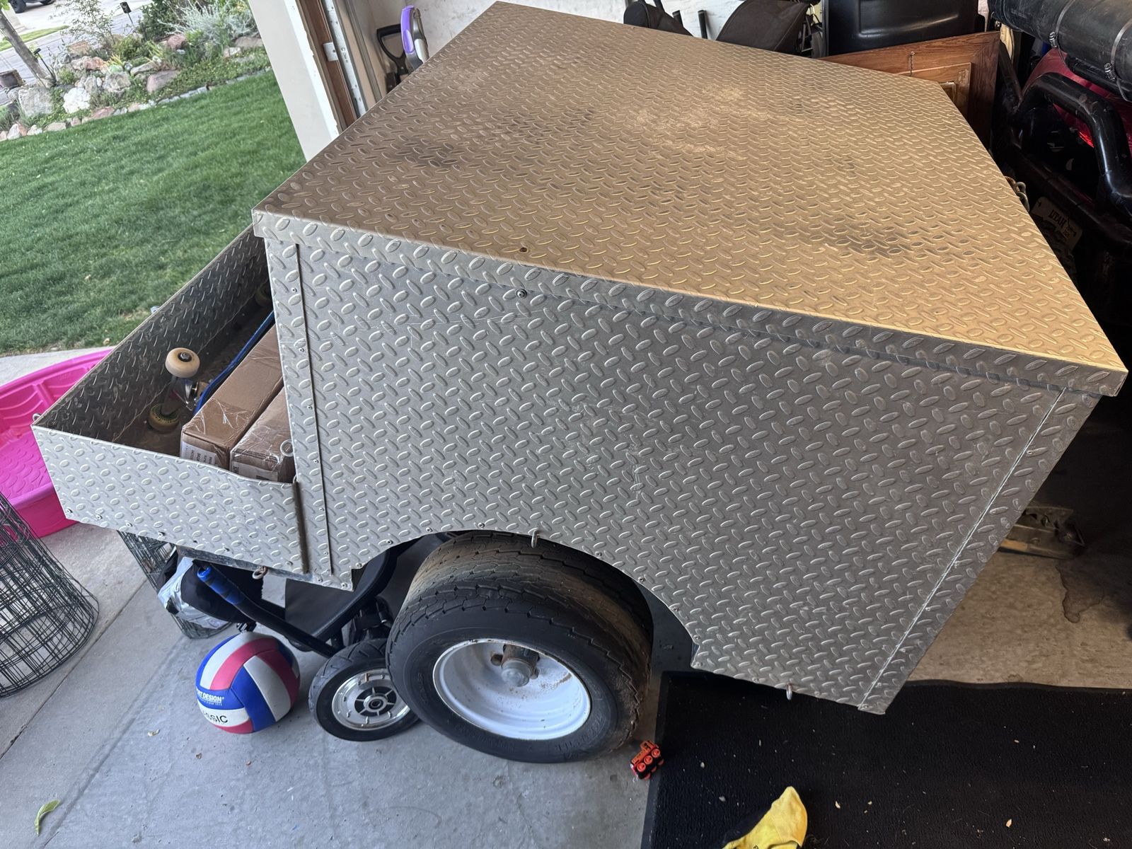 Enclosed ATV pull behind trailer storage