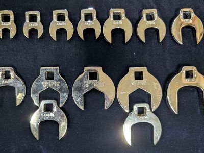 Matco crowfoot wrenches, 1-1/4-in to 3/8-in. 14 pieces total (including 2 Husky parts).