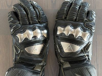 Dainese Full Metal 7 Motorcycle Gloves Medium 8.5
